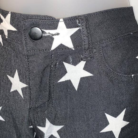 STARS ⭐️ Print Grey Premium Denim size 30 Forever 21 - Picture 6 of 15